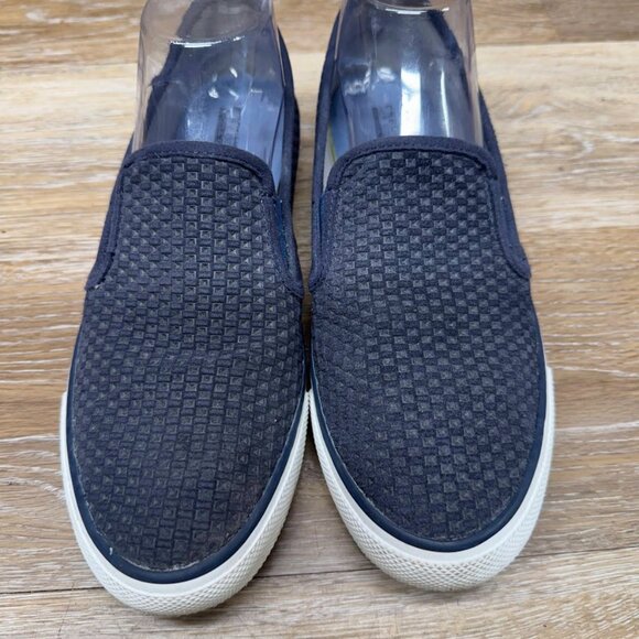 Speryy Seaside Embossed Suede Blue Slip On Sneakers Women's size 9 - Picture 2 of 7